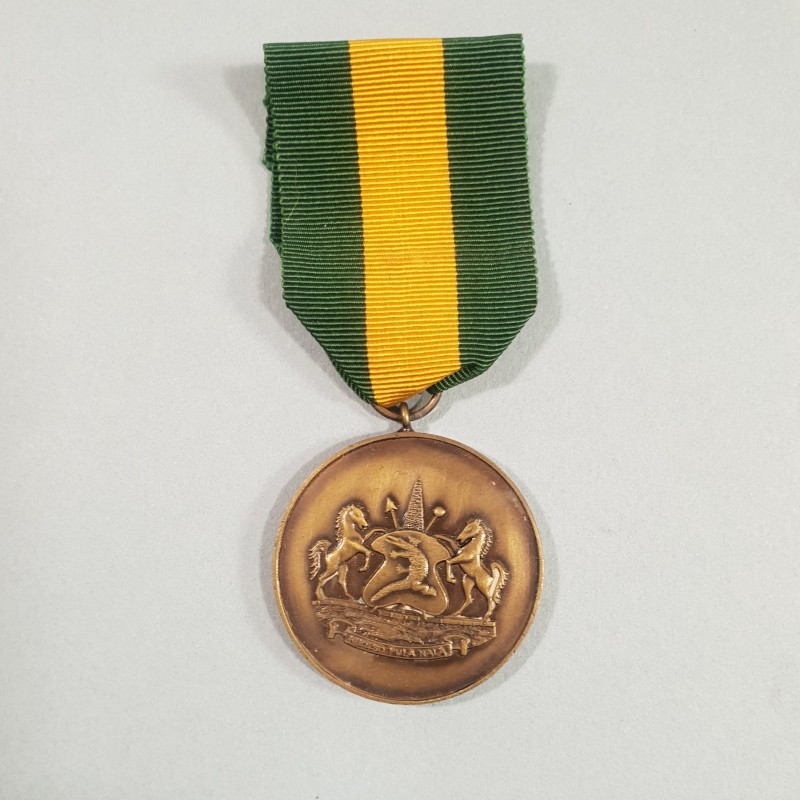 LESOTHO AFRIQUE DU SUD MEDAILLE DES FORCES DE DEFENSE LONG SERVICE ET BONNE CONDUITE LSGC SOUTH AFRICA MEDAL °